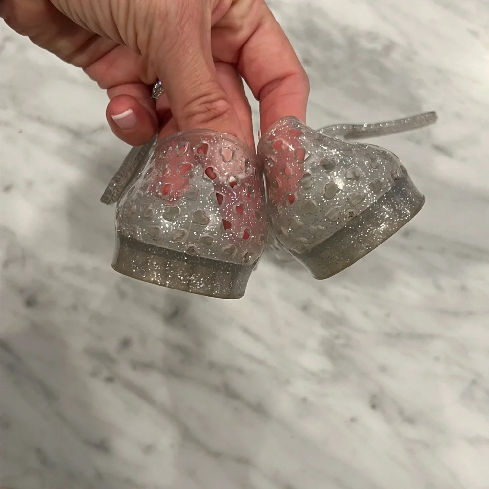 Size 10 toddler girl clear silver sparkley jellies old navy